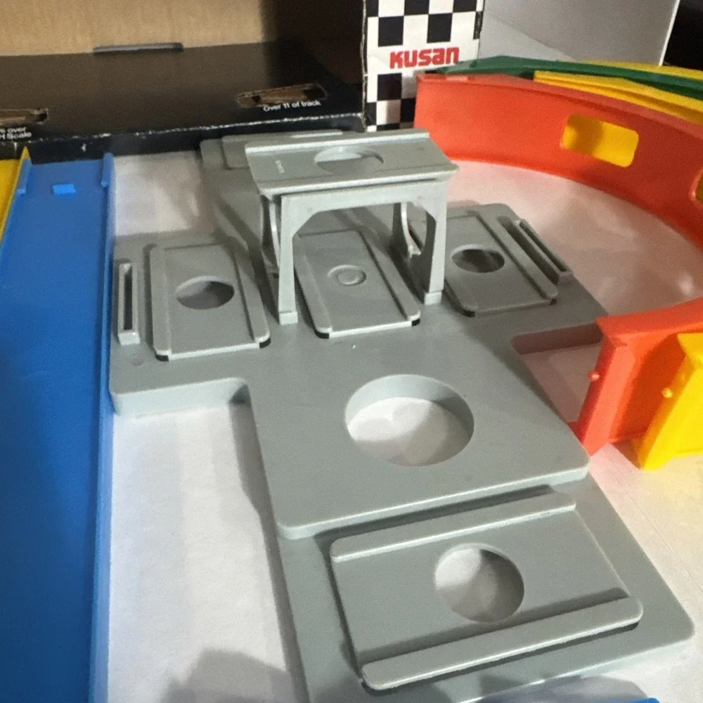 Micro Zoomers Race Track Set Kusan Made In Taiwan Complete Set‎ With Box
